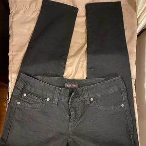Black skinny jeans